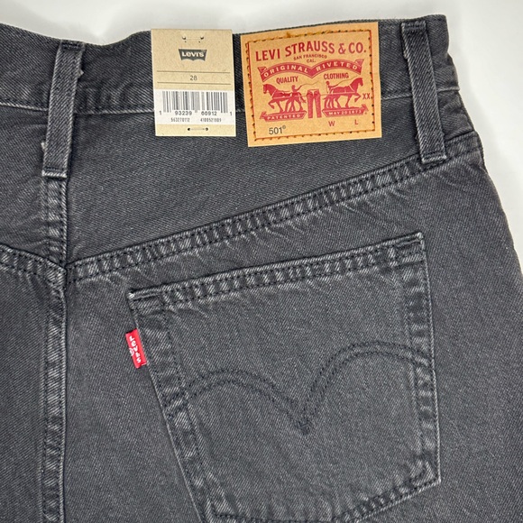 LEVI’S 501 Original Cutoff Shorts, Size 28 - Picture 4 of 8